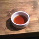 もつ蔵 - お刺身用の醤油ですが、、生醤油にみりんが入ってます