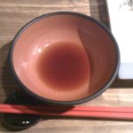 もつ蔵 - 甘酢を器に取り、、モツ鍋が出来上がりを待つことに♪