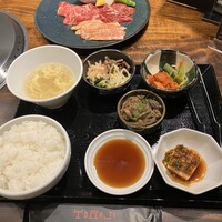 焼肉トラジ ルクア大阪店 - 