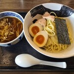 煮干し中華 八 - 