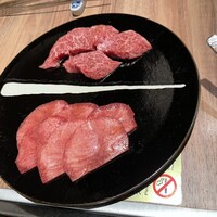 焼肉ホルモン 稲田 - 