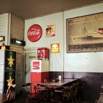 カリフォルニア・ベイビー - 店内