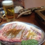 Oosaka Yakiniku Horumon Futago - 4種類のお肉を一度に食べられるこれ！ワサビがまたいい味出してます♪