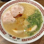 双喜紋 - ラーメン680円（味付けたまごトッピング）