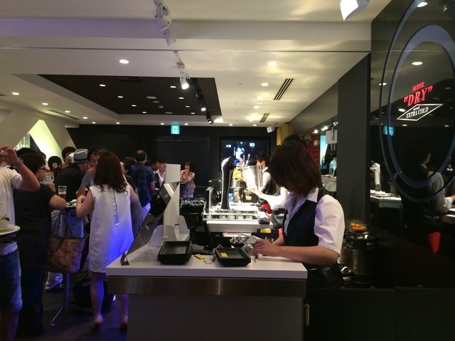 アサヒスーパードライ エクストラコールドバー ナゴヤ Bar Nagoya 栄 名古屋 ビアバー 食べログ