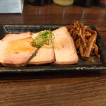 かしわぎ - おつまみチャーシュー　多分