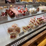 ル・パティシエ ヨコヤマ - 