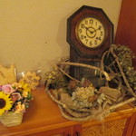 cafe たべりーね - まだ動かぬ時計♪