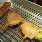 Kushikatsu Baru Sutairu Hana - ＨＡＮＡ 「串かつ（ウインナー・牛肉・アスパラベーコン）」