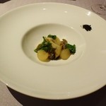 ラ メゾン ドゥ グラシアニ - 淡路産天然鮑と冬瓜の柔らか煮（コンソメを注ぐ前）