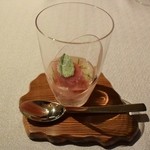 ラ メゾン ドゥ グラシアニ - ライチとグレープフルーツのゼリー寄せ