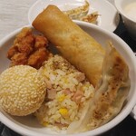 ピリケンラーメン - ミニ炒飯に乗せてみました。