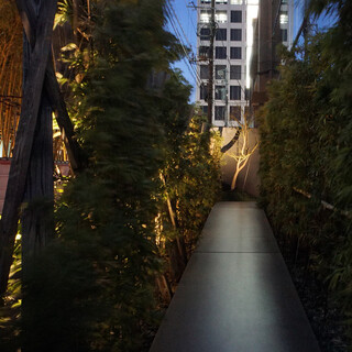 外苑前徒歩1分静寂な隠れ家