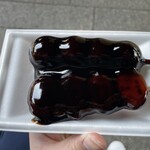 だんご屋 - 黒蜜団子