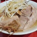 ラーメン二郎 - この日の豚