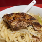 ラーメン二郎 - 炙