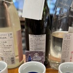 Osake to Wine Mizumoto Kurufu Fukui Eki Ten - ・阿拉巴西里 春之純米酒
                      (一本義久保本店／福井縣勝山市)
                      ・水平寺 白龍 DRAGON WATER
                      (吉田酒造／福井縣吉田郡)
                      ・常山 詠花 霞酒
                      (常山酒造／福井縣福井市)