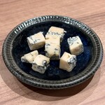 Osake to Wine Mizumoto Kurufu Fukui Eki Ten - 藍紋起司套餐