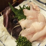 大衆居酒屋魚さんこ - 名物ドンコ刺身 しっとりとした身が最高