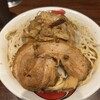 ラーメン 雷 東京本丸店