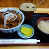 ぶた丼のとん田