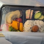 キッチン ブルー グローブ - 鮪ハラモのポワレ　焼き茄子ムースソースめんつゆジュレ添え