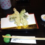 やっちろ - タラの芽　茄子　白身魚　海老