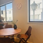 STAY FRESH COFFEE&FOODS - 店内（2階）