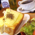 鷹匠茶屋 - みみずっくチーズトースト