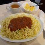 純喫茶マリーナ - ミートソース（自家製）880円