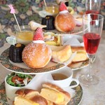 CAFE Tea Tree - 【2025.03】イースターアフタヌーンティーランチ・全部のせ(税込2,300円)