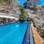 ベーカリー＆テーブル 東府や 足湯カフェ - 