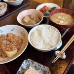 さくら本店 - 学生の頃だったらおかずがないと言って怒ったかな？でも食べたら分かるこの美味しさ！！