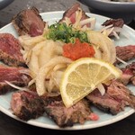 さかなの台所 オリエンタル - まるでお肉⁈マグロのホホ肉たたき¥680ポン酢でどうぞ