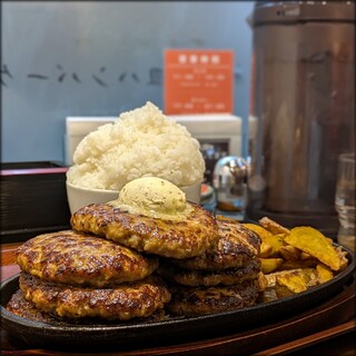 口コミ一覧 : 箸で食べるあつあつ鉄皿ハンバーグとカレーのお店