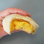 ダーシェンカ - プレミアムくりーむぱん