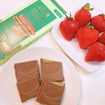 リンツ ショコラ ブティック - 料理写真: