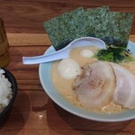 横浜家系ラーメン 魂心家 - 