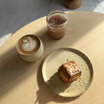 Et -THE CULTURAL COFFEEHOUSE- - 