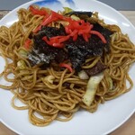 捕鯨船 - くじら肉入り焼きそば