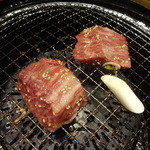 焼肉 鶯谷園 - 厚切りハラミ