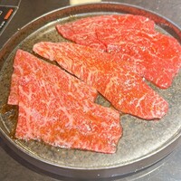 銀座焼肉 seigou - タレ焼き 本日の赤身3種(カメノコ、シンシン、イチボ)