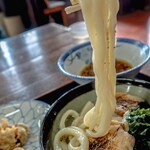 ヨコクラうどん - 手打ち手切りの極上飲める麺