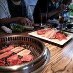 焼肉 べこ亭 - お肉の盛り合わせ