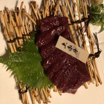 旬菜酒房ミツキヤ - 美しい馬刺し！