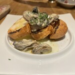 ヴィネリア・タユート - 