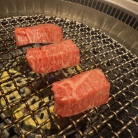 焼肉専科 肉の切り方 日本橋本店 - 