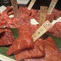 焼肉専科 肉の切り方 日本橋本店 - 