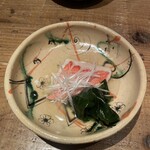 こへると - 強者
      旬魚と新若布の生姜の薄葛仕立て