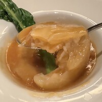 赤坂 桃の木 - 気仙沼産大フカヒレの姿煮